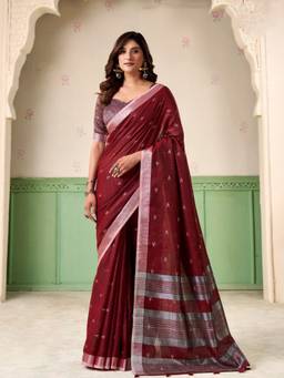URBAN PALLU - Women Timeless Maroon Woven Silk Blend Saree