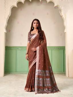 URBAN PALLU - Women Sophisticated Brown Woven Silk Blend Saree