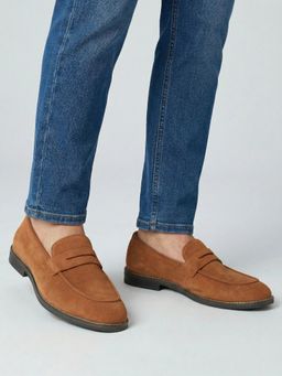 Styli - Men Brown Classic Loafers