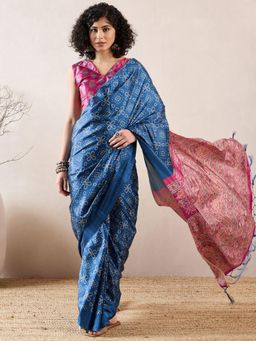 Sareemall - Women Silk Blend Blue Floral Saree with Unstitched Bloue