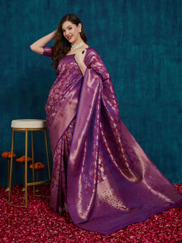 Gahan - Magenta Women's Kanjivaram Silk Saree with Unstitched Blouse