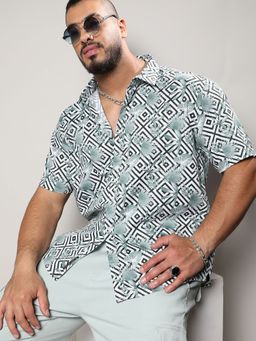 Instafab Plus - Men Black & Green Geometric Foliage Shirt