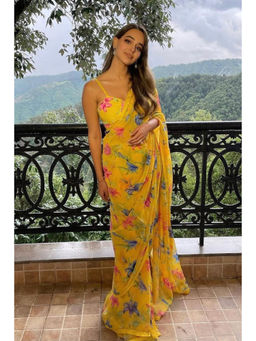 DOHR INDIA - Arushi Mehra In Aisha Floral Organza Pre-Draped Saree With Unstitched Blouse