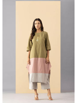 MARKKAH STUDIO - Women Multi-Color Chambray Colorblock Kurta