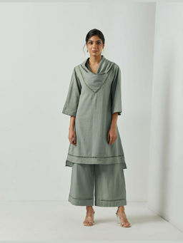 MARKKAH STUDIO - Women Grey Chambray Solid Kurta