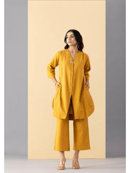MARKKAH STUDIO - Women Mustard Chambray Solid Kurta
