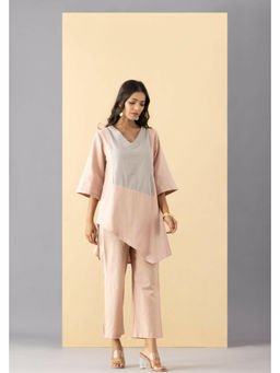 MARKKAH STUDIO - Women Pink Chambray Solid Kurta