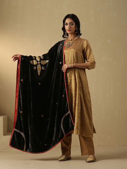 WeaverStory - Weaver Story Black Hand Embroidered Zardozi Silk Velvet With Dupatta