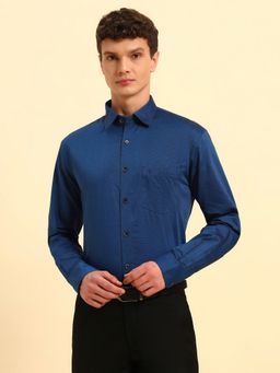 Cantabil - Men Blue Cotton Solid Shirt