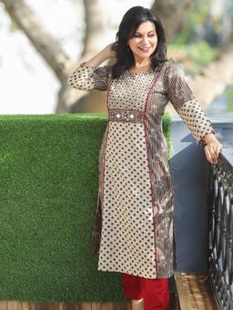 DESI SANDOOK - Women's Latte Tan Dabu Panel Kurta