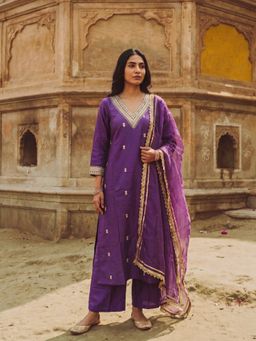 Rangita - Women Purple Poly Viscose Embroidered Straight Kurta With Pant & Dupatta