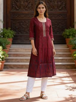Rangita - Women Maroon Poly Viscose Printed Anarkali Kurta