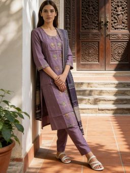Rangita - Women Lavender Poly Viscose Embroidered Straight Kurta With Pant & Dupatta