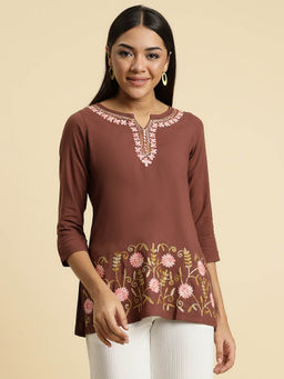 QAZMI - Hiba Floral Embroidered Kurti