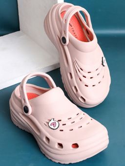 TRASE - Pink Round Toe Clogs