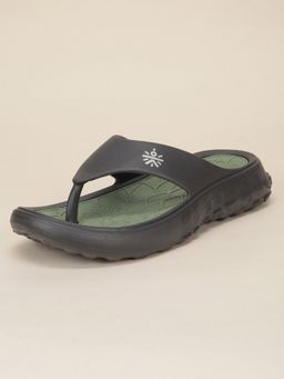 CULT - Black Round Toe Flipflops