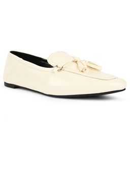 Call It Spring - White Round Toe Mocassins