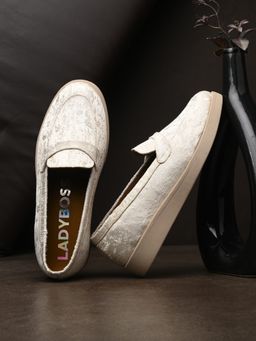 EGOSS - White Round Toe Loafers