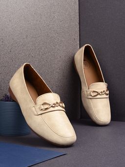 EGOSS - Beige Round Toe Loafers
