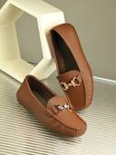 Tan color option, Currently selected