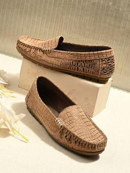 EGOSS - Beige Round Toe Loafers