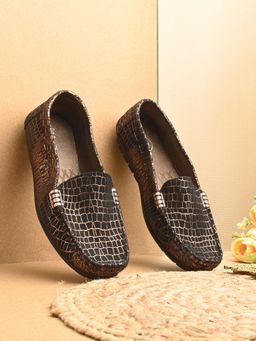 EGOSS - Black Round Toe Loafers