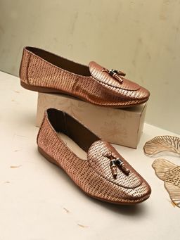 EGOSS - Gold Round Toe Mocassins