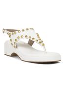 White color option, Sold out, Currently selected