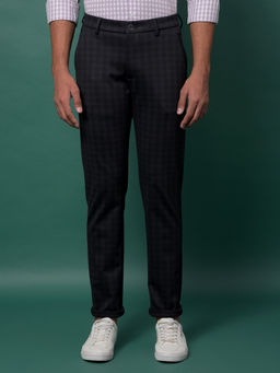 CRIMSOUNE CLUB - Men Black Checked Trouser
