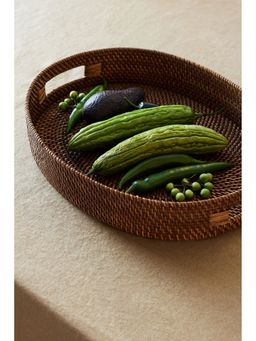 H&M - Beige Oval rattan tray