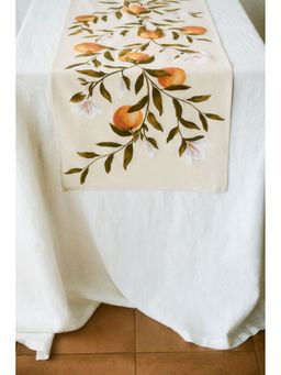 H&M - Beige Patterned linen-blend table runner