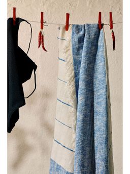 H&M - Blue Linen-blend blanket