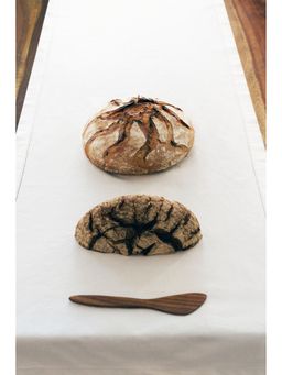 H&M - White Cotton table runner