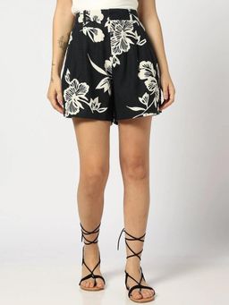 GAP - Women's High-Rise Floral Regular Fit Shorts