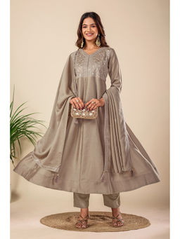 DISHWA FASHION - Women Ethnic Motifs Embroidered Empire Anarkali Kurta With Pant & Dupatta
