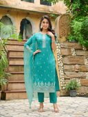 Green color option, Sold out, Currently selected