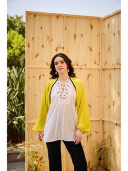 SHIAN - White Blooming Textured Top