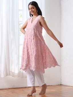 Swtantra - Womens Pink All Over Schffli Kurta