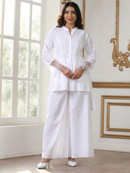 Swtantra - Womens White Kurti