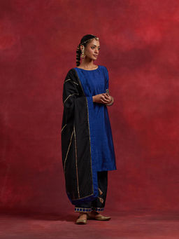 The Indian Cause - Blue Black Raw Silk Jennifer Kurta With Palazzo And Dupatta (Set of 3)