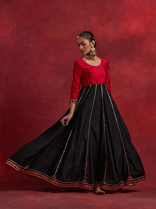 open lace back dress XXL ONLY AV Black and red - Pattu dress- indian traditional dress