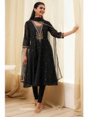 Black color option, Currently selected