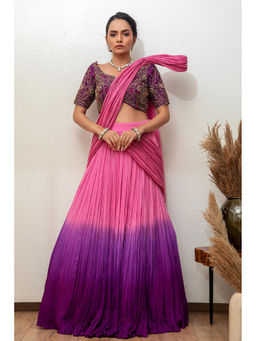 Daatri by meenakshi kakkar - Purple Lehnga with Attached Dupatta and Blouse (Set of 2)