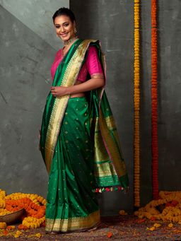 WeaverStory - Handloom Green Kadhwa Booti Saree With Unstitched Blouse