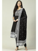 Black color option, Sold out, Currently selected