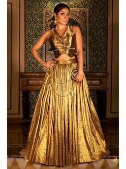 ASHNA VASWANI - Gold Waist Coat With Lehenga Indo Western Fusion