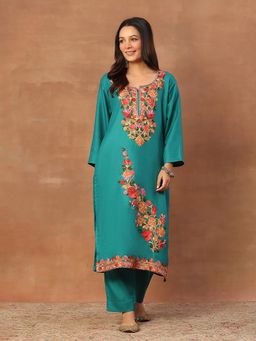 House of Chikankari - Teal Kashmiri Wool Aari Women's Long Kurta with Pant