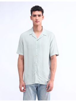 Flying Machine - Men Regular Fit Solid Green Shirt