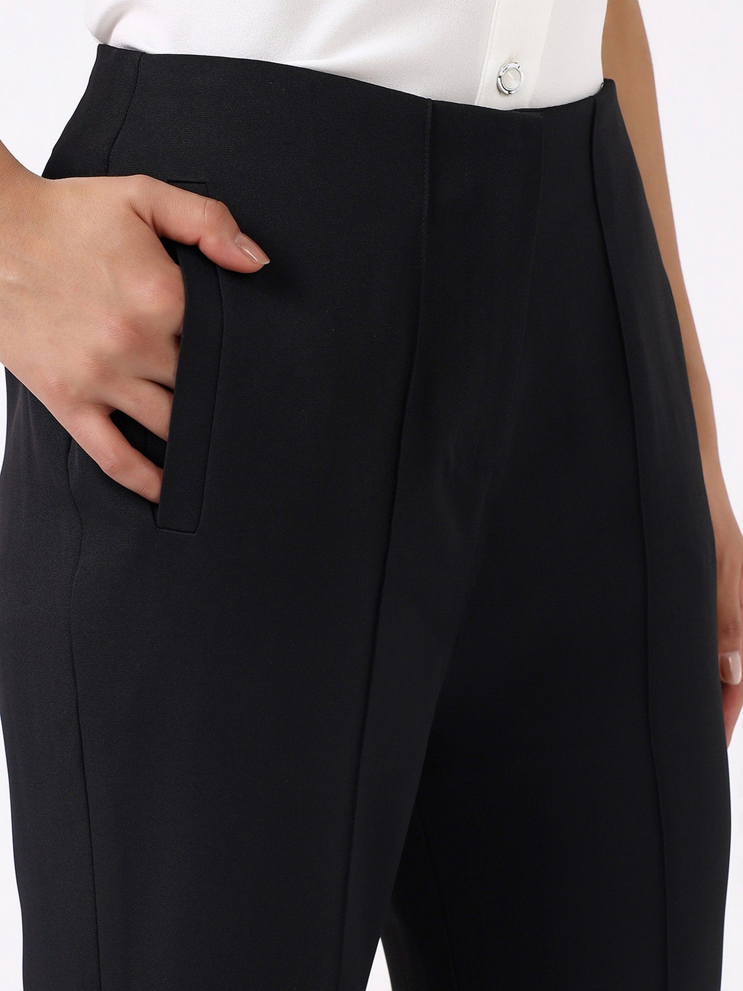 Women Black High-Rise Pintucked Trouser