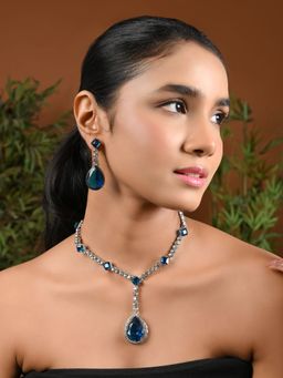 I Jewels - Silver Plated Stylish Design Crystal Diamond Necklace with Earrings (IJ393ZMO)